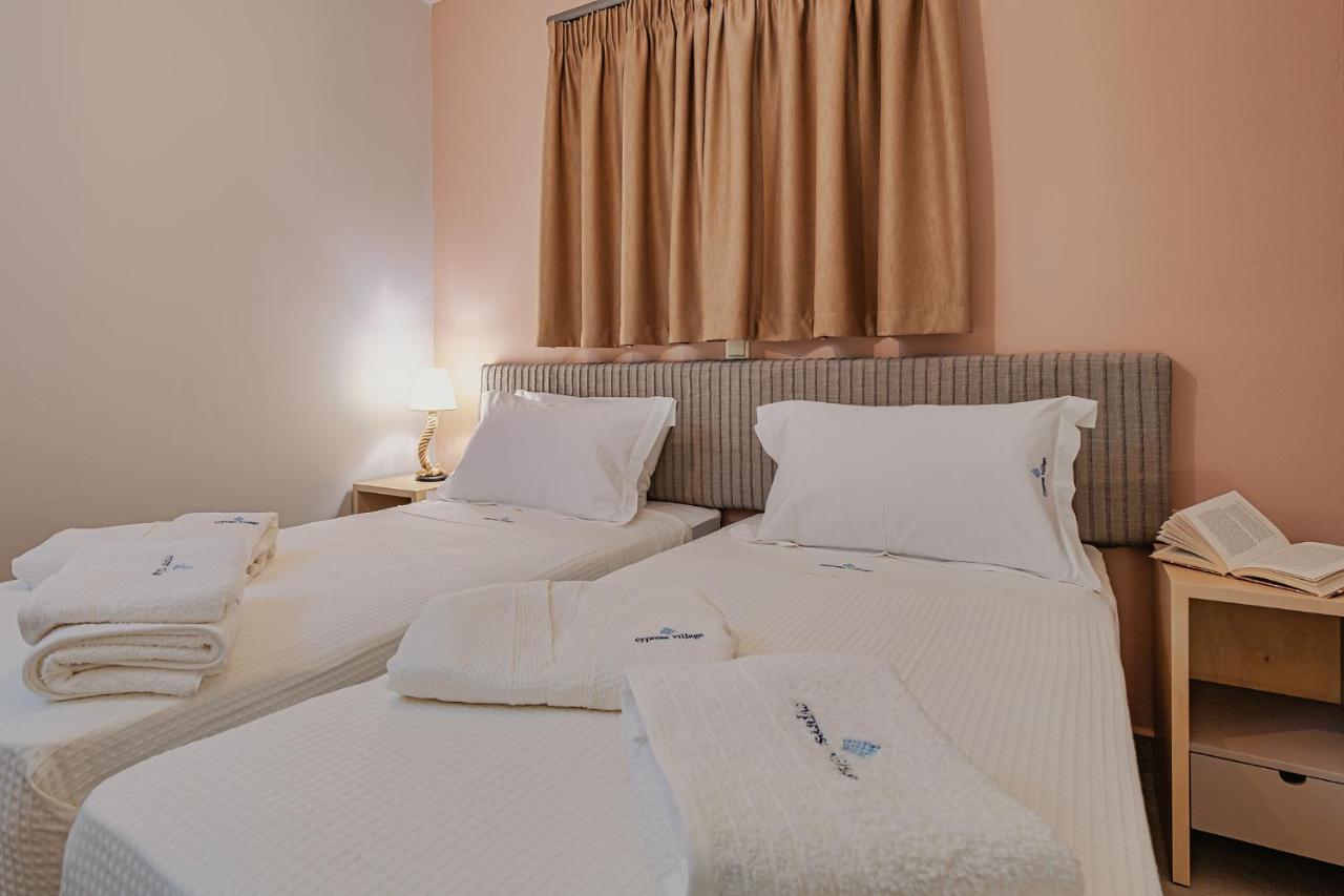 Cypress Village - Lux Villa 5' From Beach Daratsos Exterior photo
